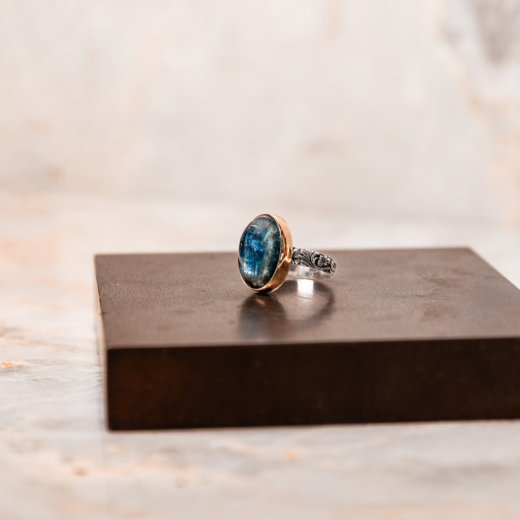 blue kyanite stone ring designer