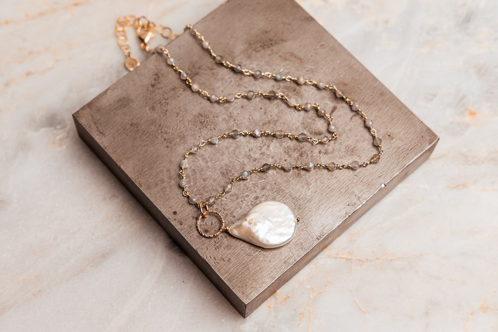 Jennifer Necklace - Beach-inspired design with faceted labradorite and freshwater pearl