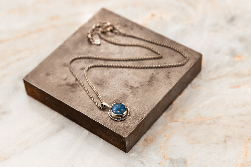 lapis lazuli stone of strength and courage gift