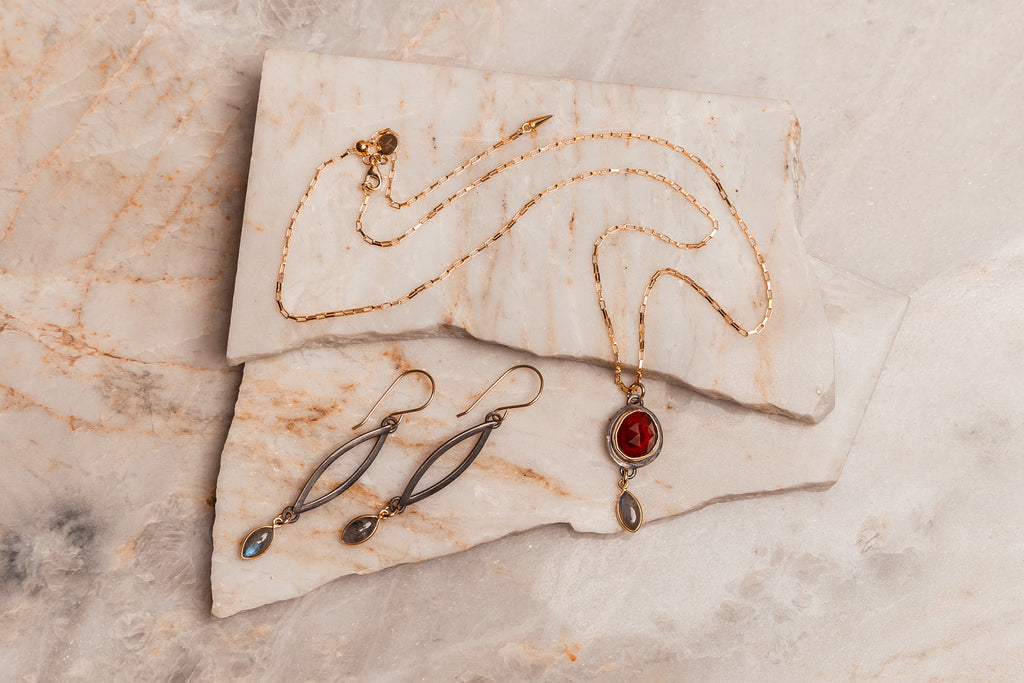 Meaningful jewelry gift for her – artisan garnet and labradorite necklace with designer details.
