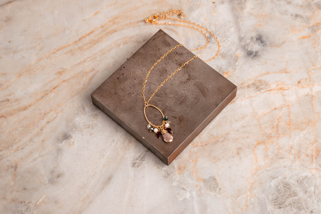 beautiful feminine necklace