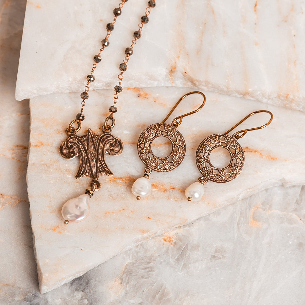 vintage inspired pearl jewelry