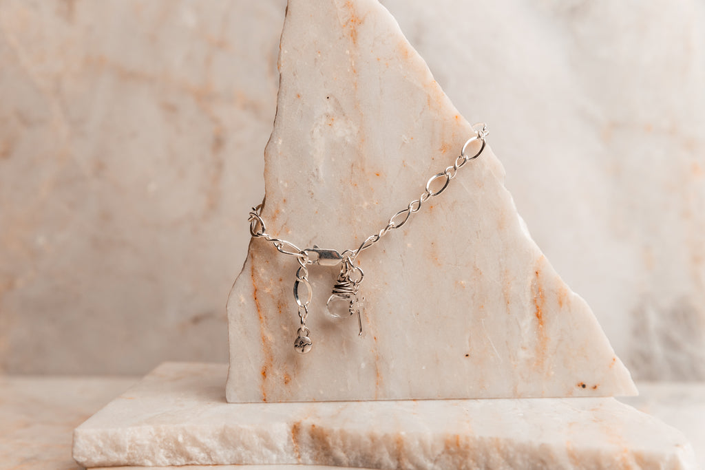 silver adjustable chain bracelet cross
