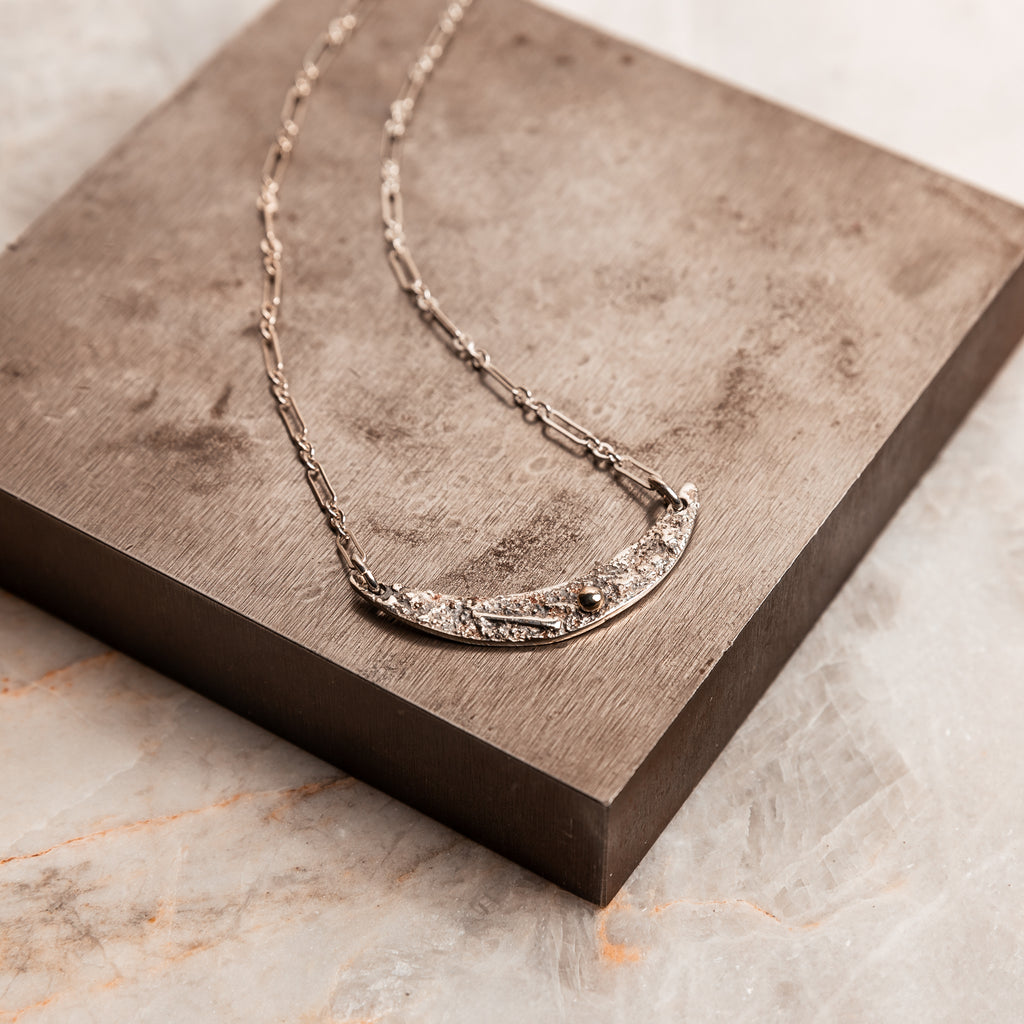 unique silver crescent necklace