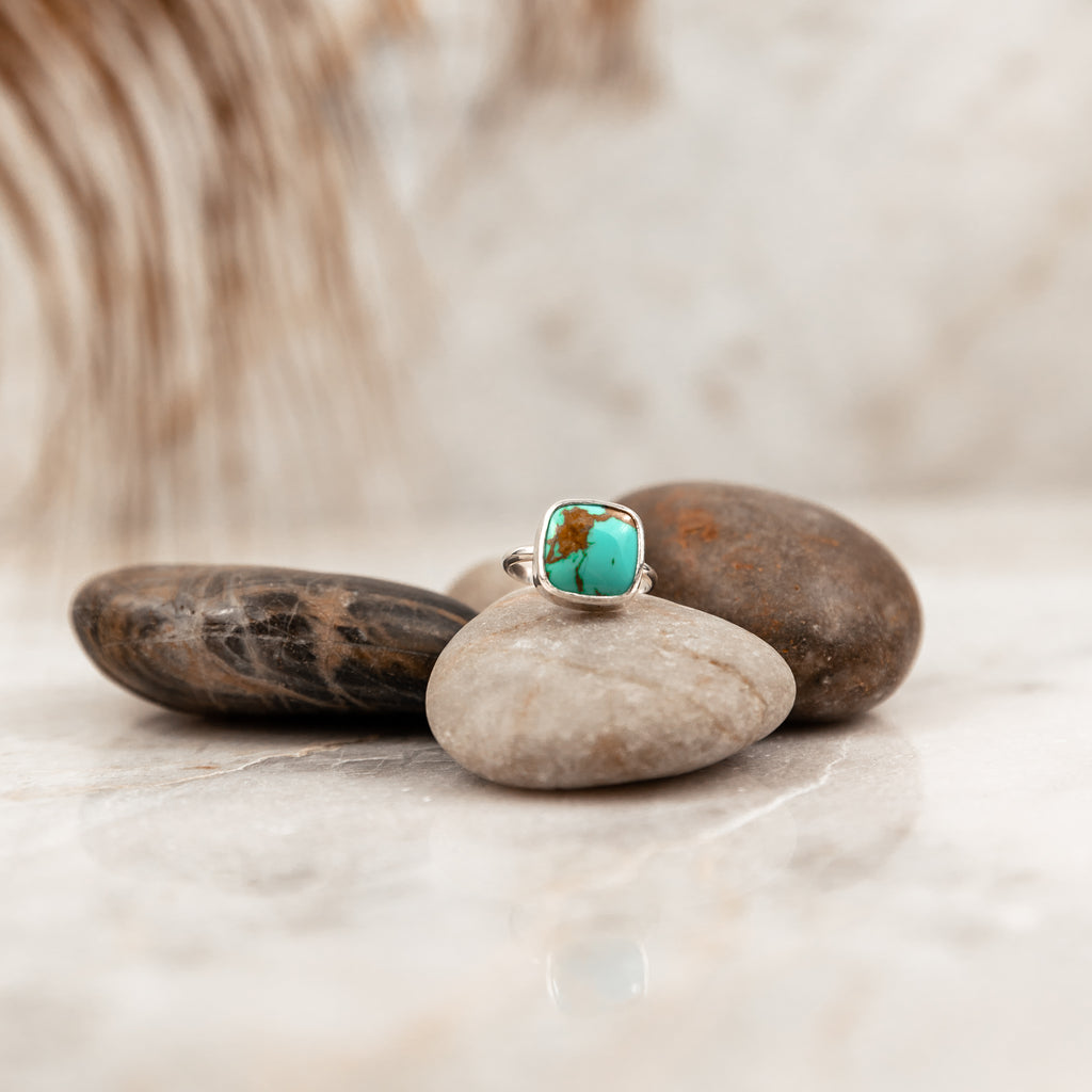 unique turquoise ring