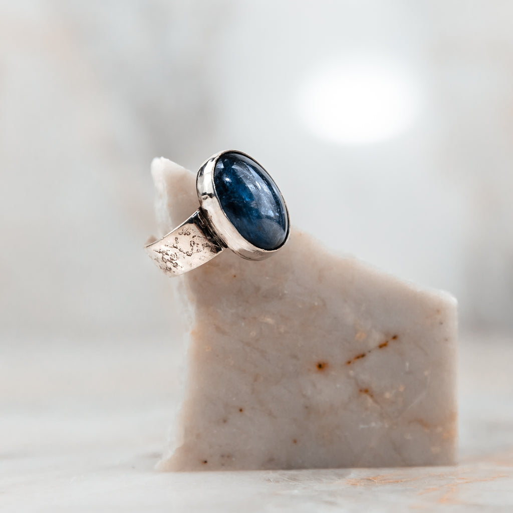 blue kyanite sterling silver ring