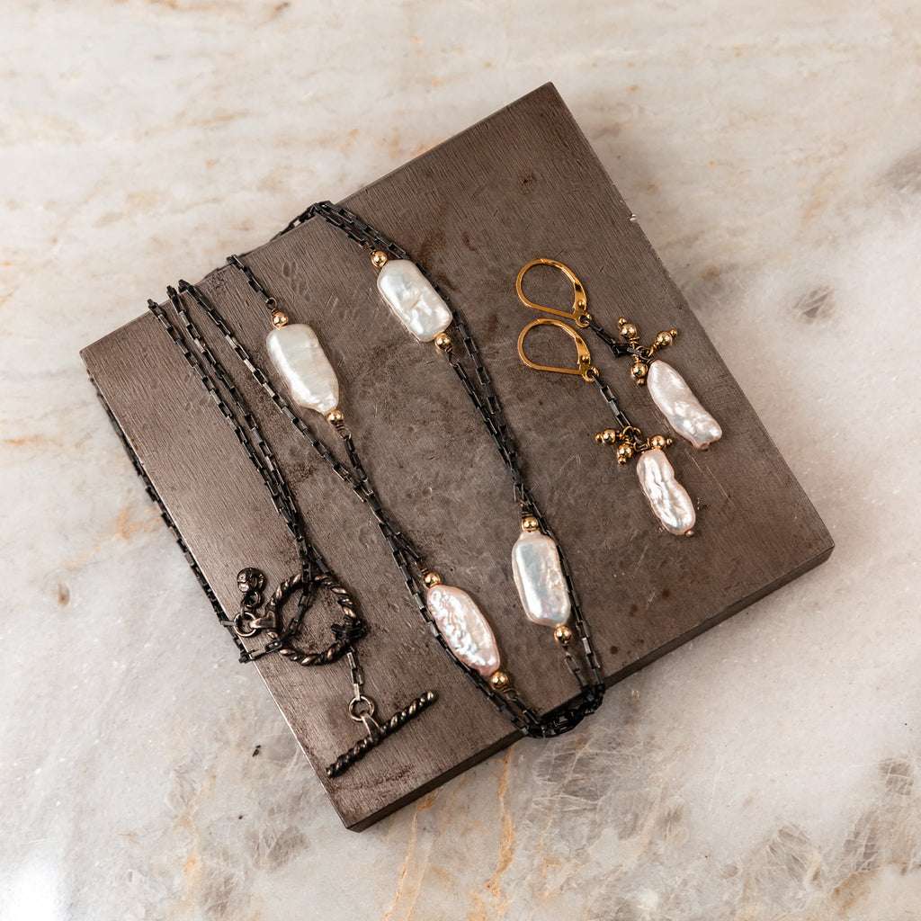 black and gold necklace