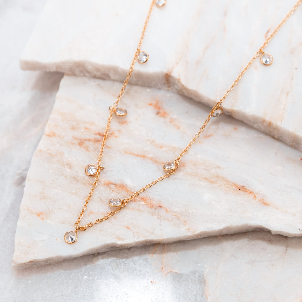 modern gold necklace