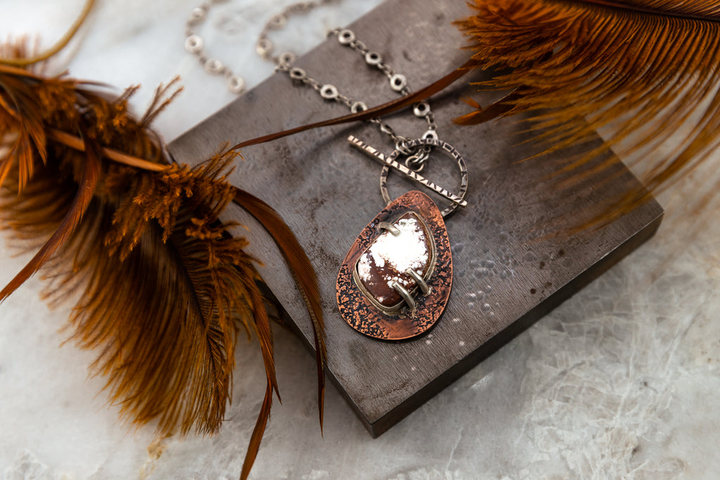 wild horse turquoise pendant necklace