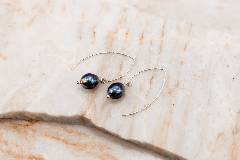 beautiful blue freshwater pearl earrings