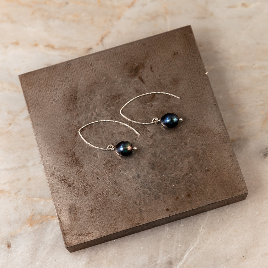 unique pearl earrings
